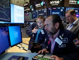 Stock Market Tumbles: AI Worries vs. Interest Rates